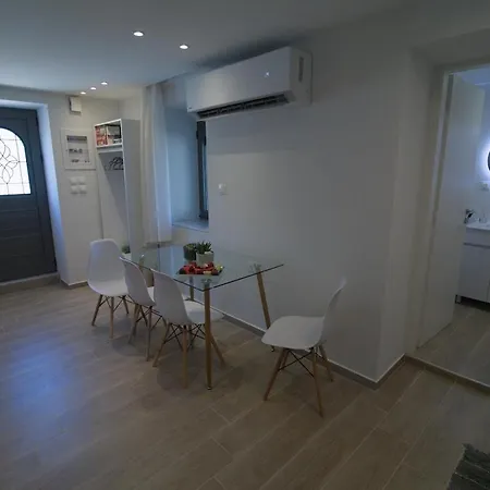 Appartement Nikis Hοuse