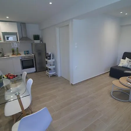 Appartement Nikis Hοuse *